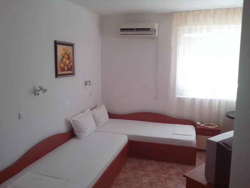 Guest House Krasi เชอร์โนโมเรทส์ ห้อง รูปภาพ