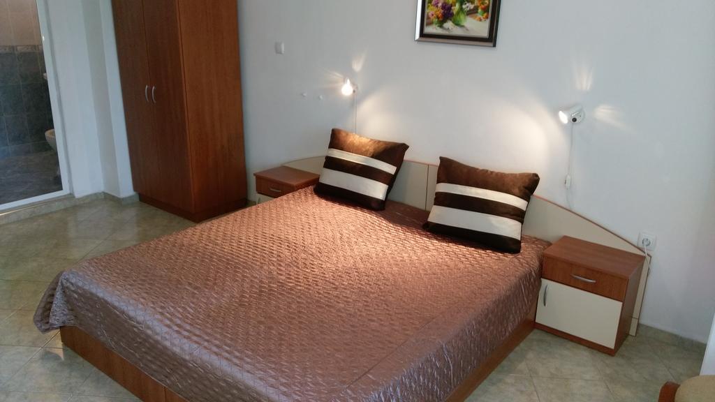 Guest House Krasi เชอร์โนโมเรทส์ ภายนอก รูปภาพ